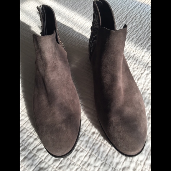 NWT Kenneth Cole suede boot w/ankle embellishment - Picture 4 of 13